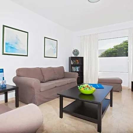 Villa Puerto Del Carmen Sleeps 6 Wifi *